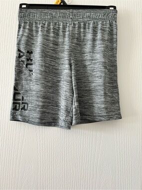 Kids Under Armour Heather Gray Athletic Performance Shorts with Black Logo